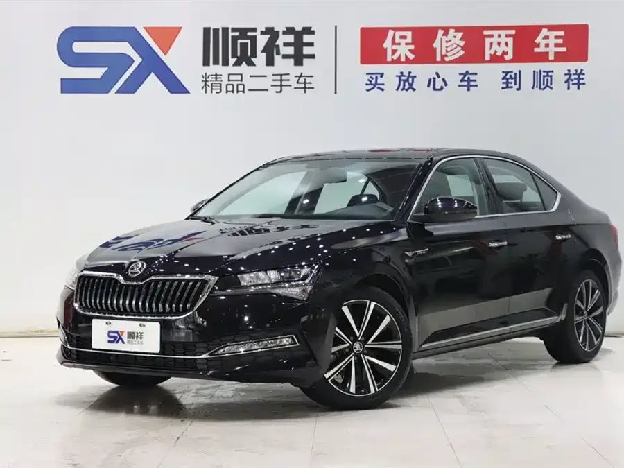 Skoda SuperB Superpa 2024 TSI280 DSG Exclusive Edition 2024 — фото 1, купить с доставкой в Москву