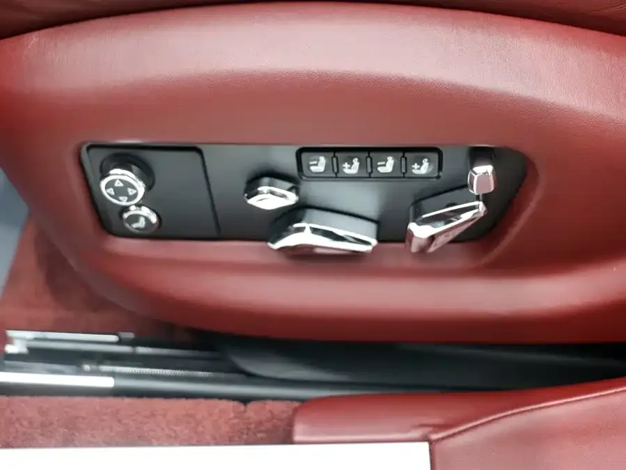 Bentley Flying Spur PHEV Mercedes-Benz Plug-in Hybrid 2022 2.9T V6 Hybrid 2023 — миниатюра 4