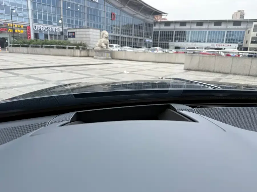 Bentley Flying Spur PHEV Mercedes-Benz Plug-in Hybrid 2022 2.9T V6 Hybrid 2022 — миниатюра 5