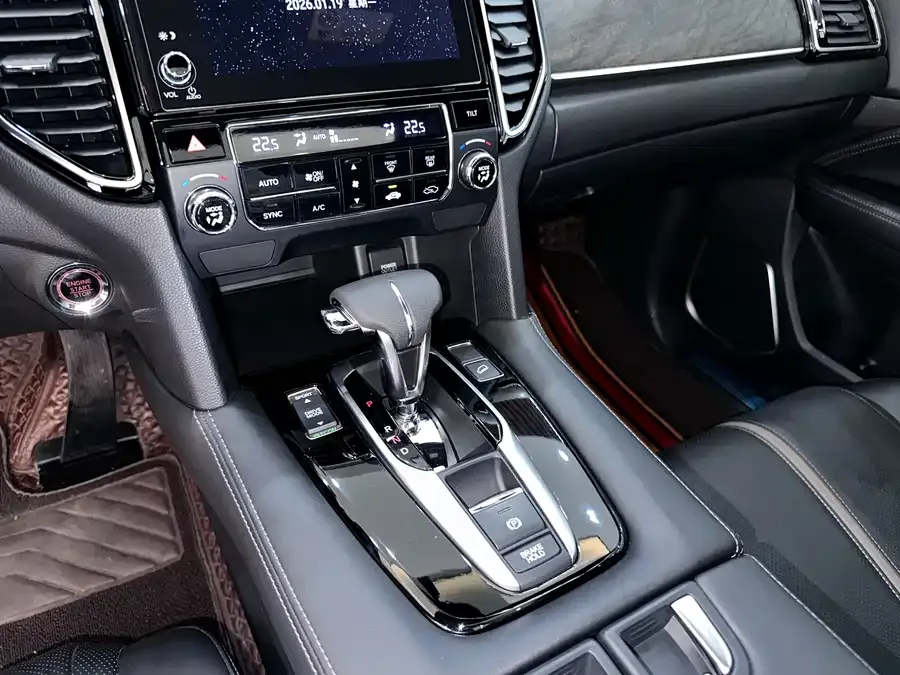 Honda UR-V 2020 240TURBO 2WD Joy Edition 2023 — миниатюра 5