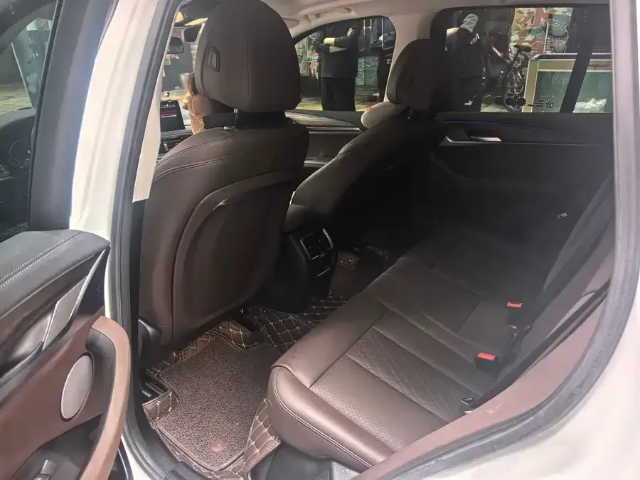 BMW X3 2022 xDrive30i Advanced M Night Package 2022 — миниатюра 4