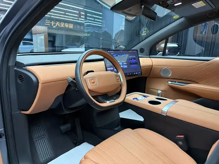 Changan E07 2025 Pure Electric Four-Wheel Drive 90kWh Grand Edition 2026 — миниатюра 4