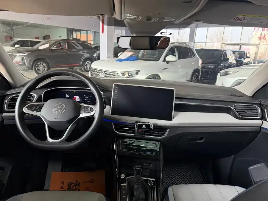 Volkswagen Tayron GTE plug-in hybrid Tanyue GTE plug-in hybrid 2023 280TSI Luxury Plus Advanced Edition 2022 — миниатюра 3