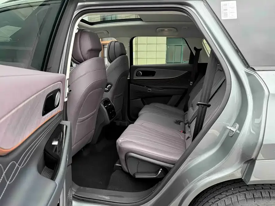 Chery Tiggo 9 C-DM Tiggo 9 C-DM 2025 1.5T 106KM Super Edition 5-seater Ternary Lithium 2024 — миниатюра 3