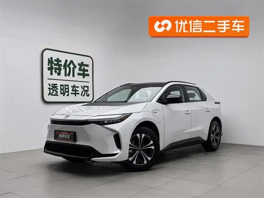 Toyota BOZ 4X 2024