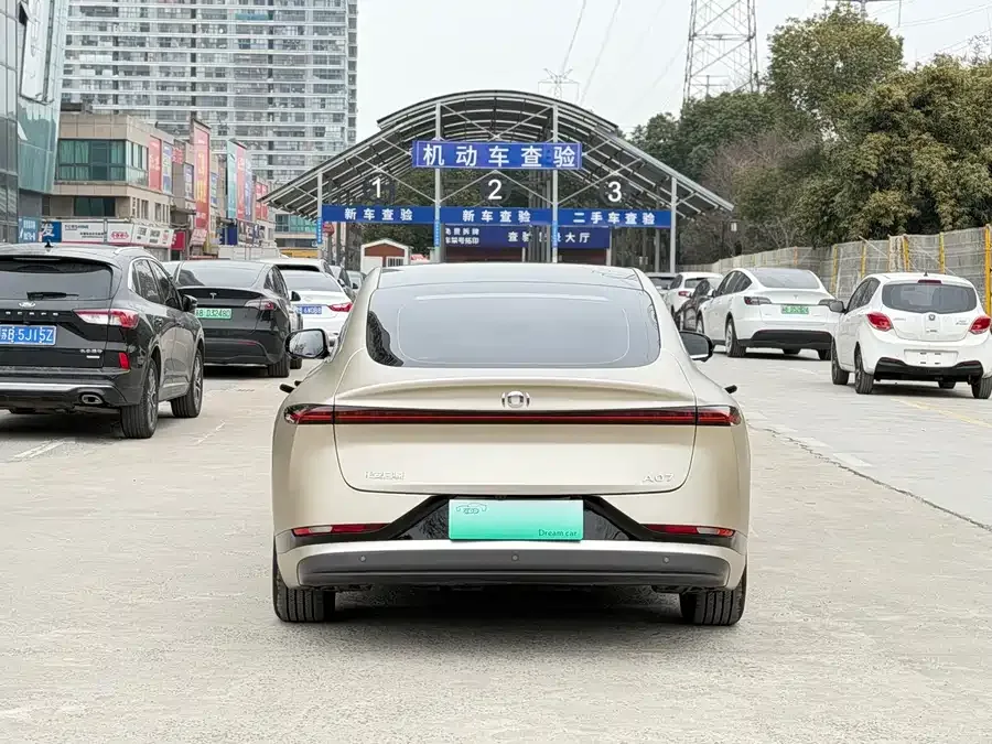 Changan A07 2023 pure electric 515 Pro 2023 — миниатюра 3