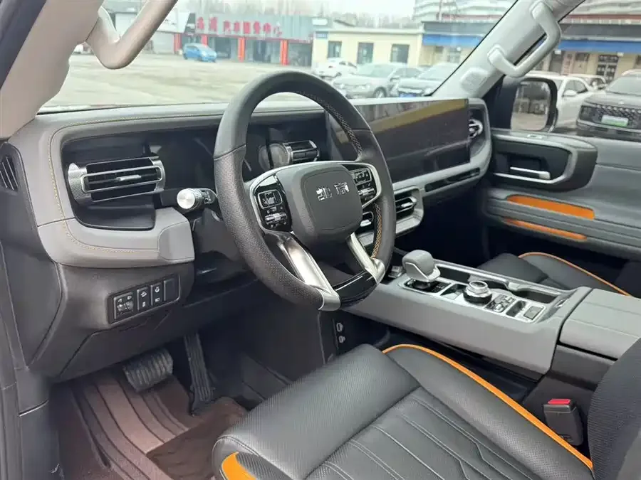 BAIC BJ40 Beijing Off-road BJ40 2024 2.0T New City Hunter Edition Knight Type 2024 — миниатюра 5