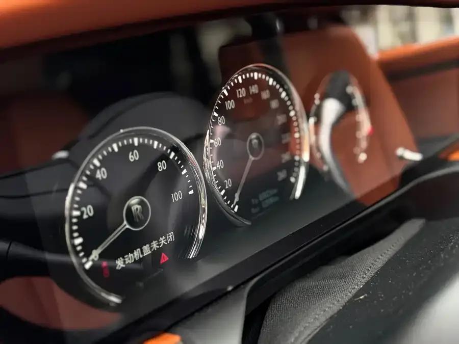 Rolls-Royce Ghost Ghost 2021 6.7T standard wheelbase version 2022 — миниатюра 4