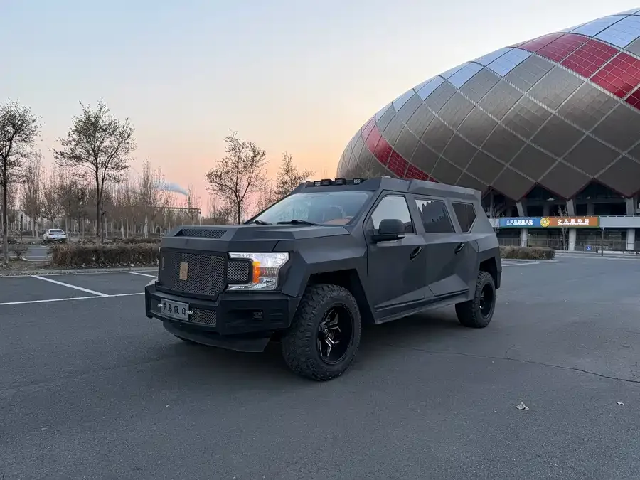 George Patton tanks Chariot 2018 3.5T 4 seats 2022 — миниатюра 3