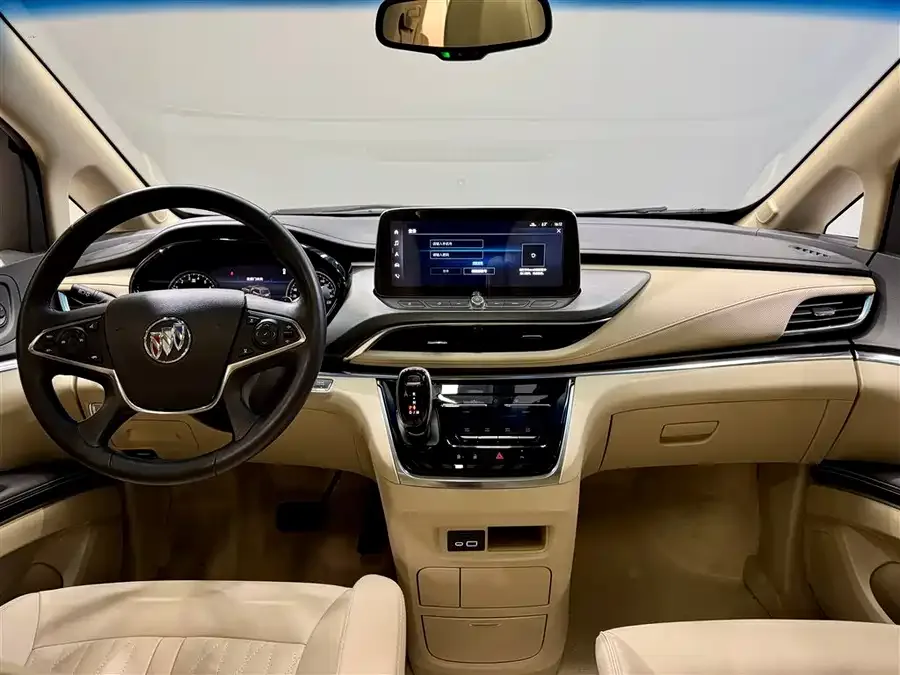 Buick GL8 2023 facelift land business class luxury model 2025 — миниатюра 4