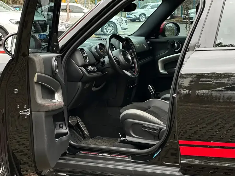 MINI JCW COUNTRYMAN MINI JCW COUNTRYMAN 2021 2.0T JOHN COOPER WORKS ALL-IN 2022 — миниатюра 2