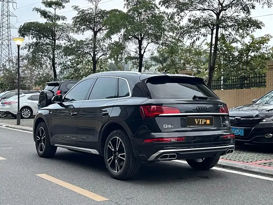 Audi Q5L 2023 40T Fashion Dynamic Edition 2023 — миниатюра 5