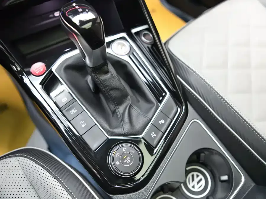 Volkswagen Tayron X Tanyue X 2023 facelift 380TSI 4WD flagship smart version 2023 — миниатюра 4