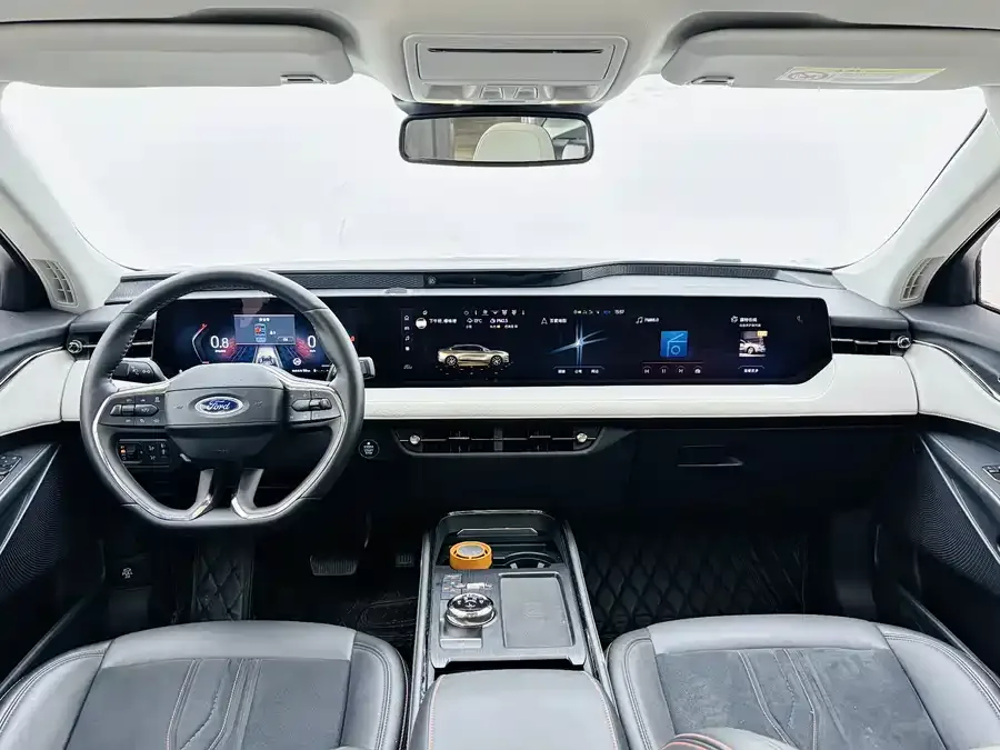 Ford Mondeo 2023 Mondeo EcoBoost 245 Extreme Edition 2023 — миниатюра 4