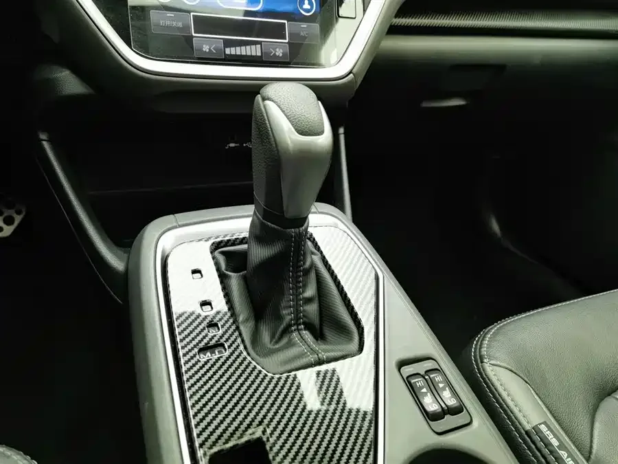 Subaru Leopard 2024 2.5i AWD Flagship Edition EyeSight 2024 — миниатюра 4