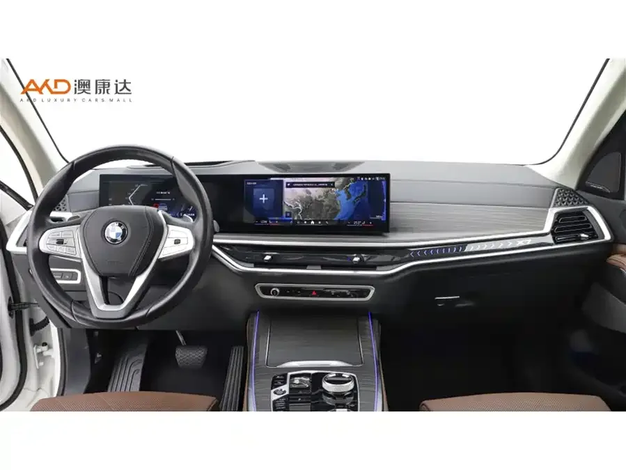 BMW X7 2023 xDrive40i Leading Luxury Package 2024 — миниатюра 2