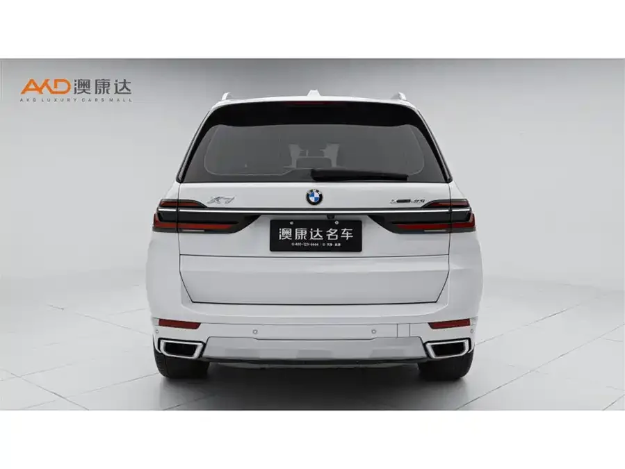 BMW X7 2023 xDrive40i Leading Luxury Package 2024 — миниатюра 4
