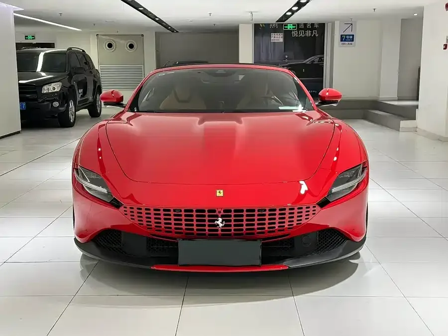 Ferrari Roma 2025