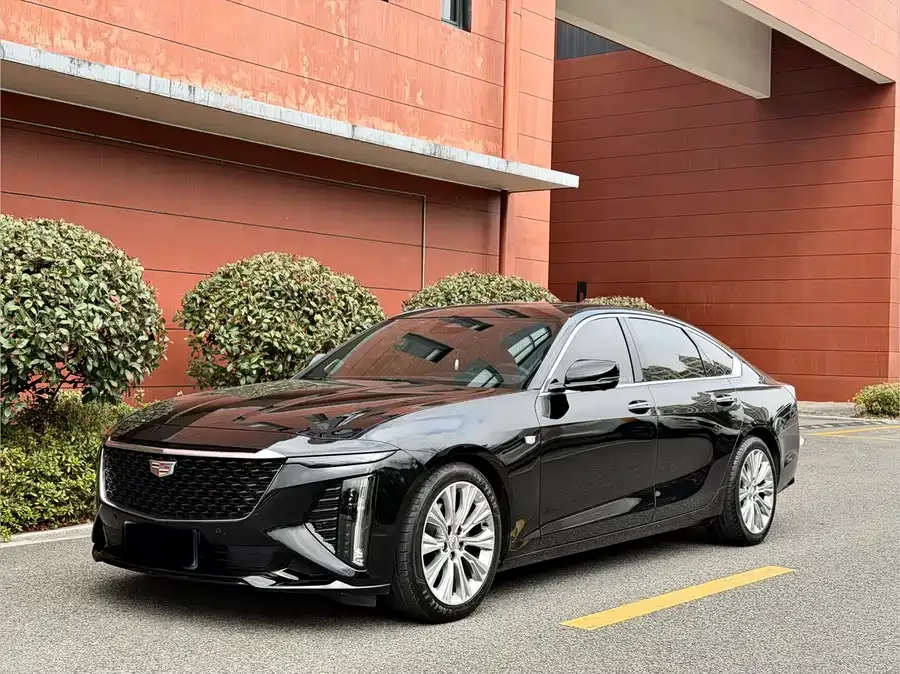 Cadillac CT6 2023 28T Platinum 2023 — фото 1, купить с доставкой в Москву