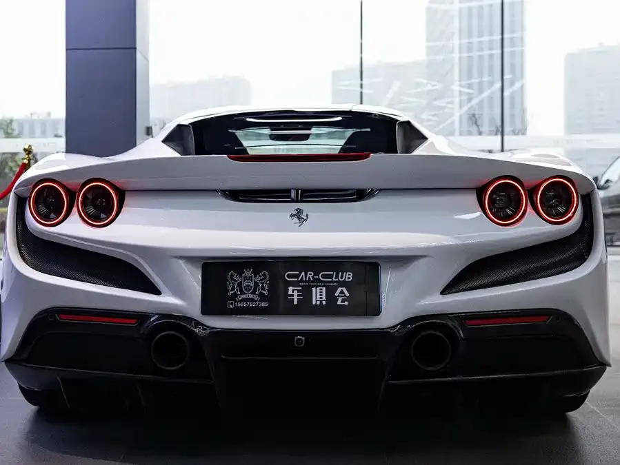 Ferrari F8 Ferrari F8 2019 Tributo 3.9T V8 2022 — миниатюра 5