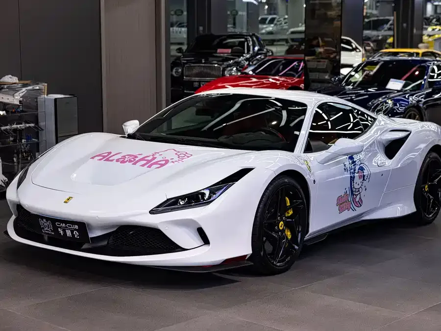 Ferrari F8 2022