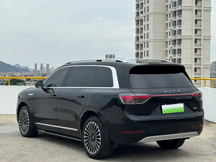 AITO M9 Wenjie M9 2024 Extended Range Max Edition 42kWh 6-seater Edition 2024 — миниатюра 5