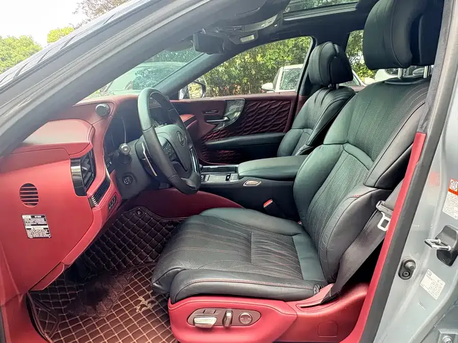 Lexus LS 2021 500h Executive Edition 2022 — миниатюра 4