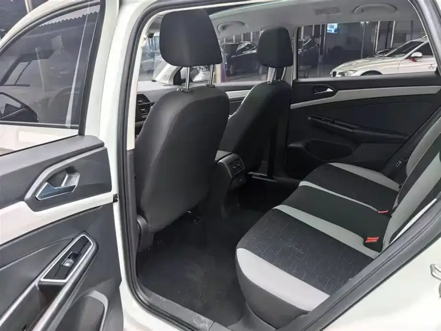 Jetta VS7 Jetta VS7 2024 280TSI Automatic Pioneer Edition 2025 — миниатюра 2