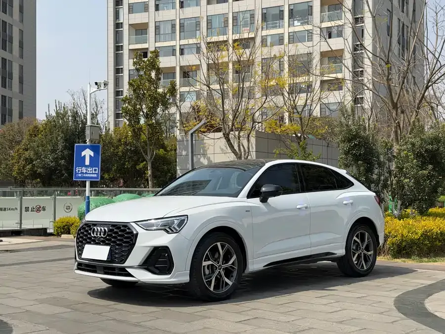 Audi Q3 SPORTBACK 2022