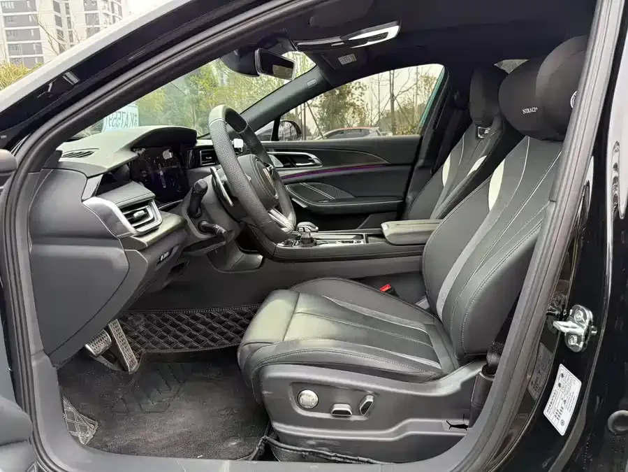 Hongqi H6 Hongqi H6 2023 2.0T Luxury Edition 2023 — миниатюра 5