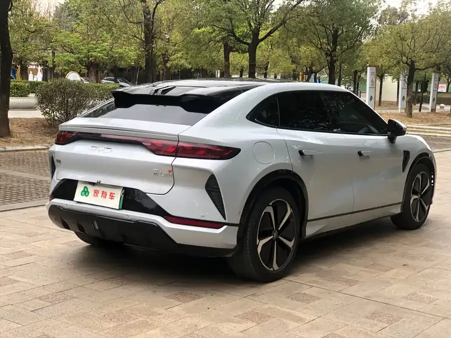 BYD Song L EV Song L EV 2024 662km Excellence Edition 2024 — миниатюра 2