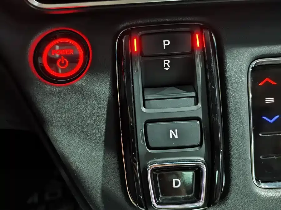Honda Odyssey 2022 Odyssey 2.0L e:HEV Elite Edition 2023 — миниатюра 4