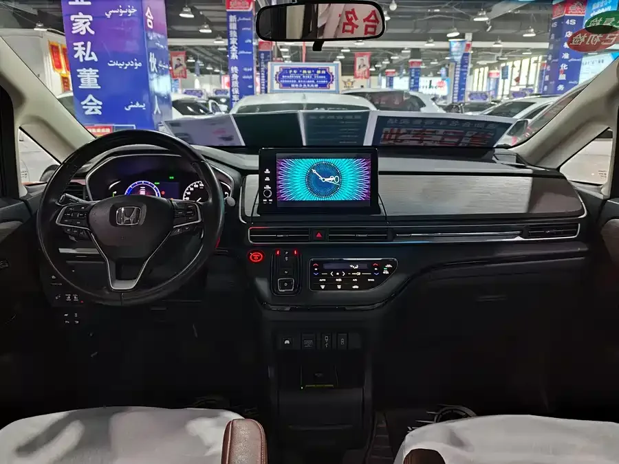 Honda Odyssey 2022 Odyssey 2.0L e:HEV Elite Edition 2023 — миниатюра 5