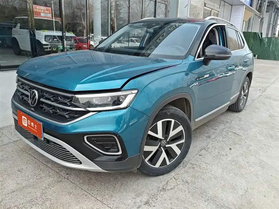Volkswagen Tayron Tanyue 2023 280TSI 2WD Luxury Plus Advanced Edition 2022 — фото 1, купить с доставкой в Москву