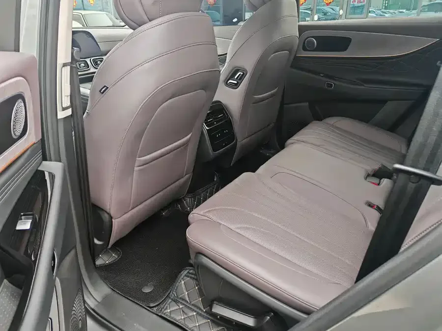 Chery Tiggo 9 C-DM Tiggo 9 C-DM 2025 1.5T 106KM Super Edition 5-seater LiFePO4 2025 — миниатюра 2