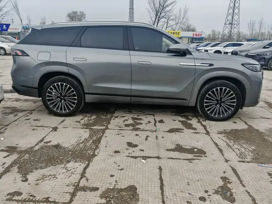 Chery Tiggo 9 C-DM Tiggo 9 C-DM 2025 1.5T 106KM Super Edition 5-seater LiFePO4 2025 — миниатюра 3