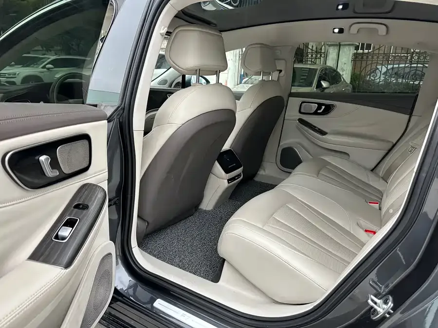 Roewe Feifan F7 Feifan F7 2023 Advanced Edition 2023 — миниатюра 5
