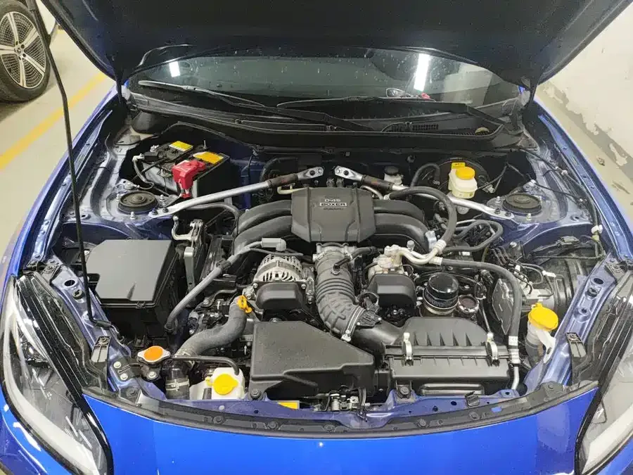 Subaru BRZ 2025 2.4L Manual EyeSight STI Sport Type RS 2025 — миниатюра 5