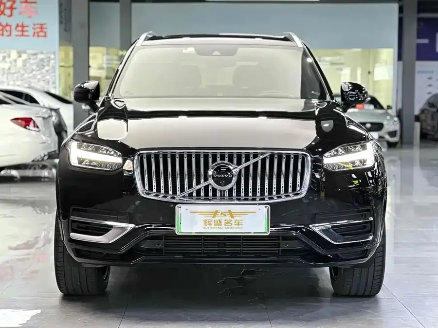 Volvo XC90 Plug-in Hybrid 2022 E-Drive Hybrid T8 Zhizun Luxury Edition 7 Seaters 2022 — миниатюра 4
