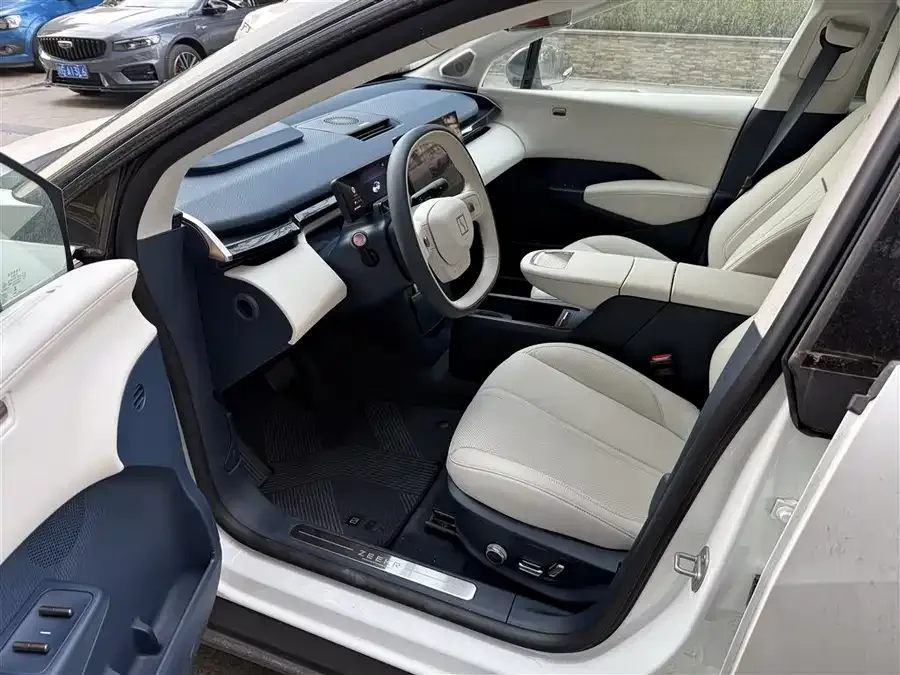 Zeekr X Zeekr X 2025 five-seat long-range version 2024 — миниатюра 3