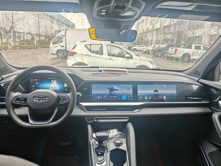 Geely Monjaro Xingyue L 2024 2.0TD DCT EVO 2WD Changfeng Edition 2025 — миниатюра 4
