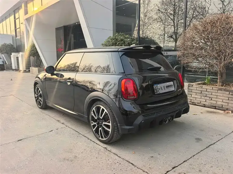 MINI JCW MINI JCW 2022 2.0T JOHN COOPER WORKS ALL-IN 2022 — миниатюра 3