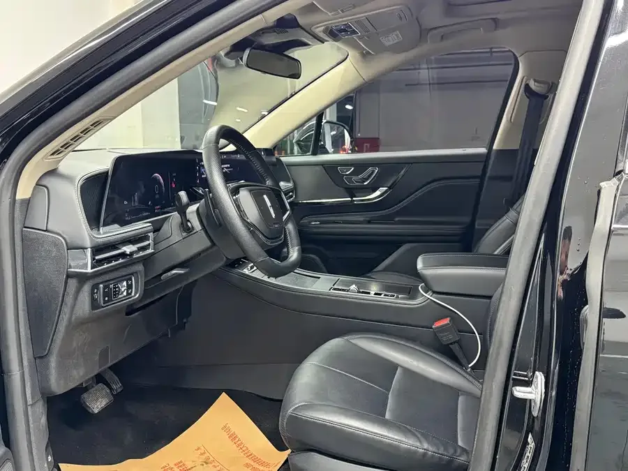 Lincoln Adventurer Adventurer 2024 2.0T 2WD Elegant Edition 2024 — миниатюра 4