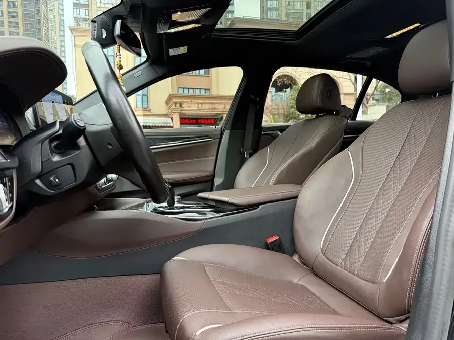 BMW 5 Series BMW 5 Series 2022 525Li M Sport Package 2023 — миниатюра 3