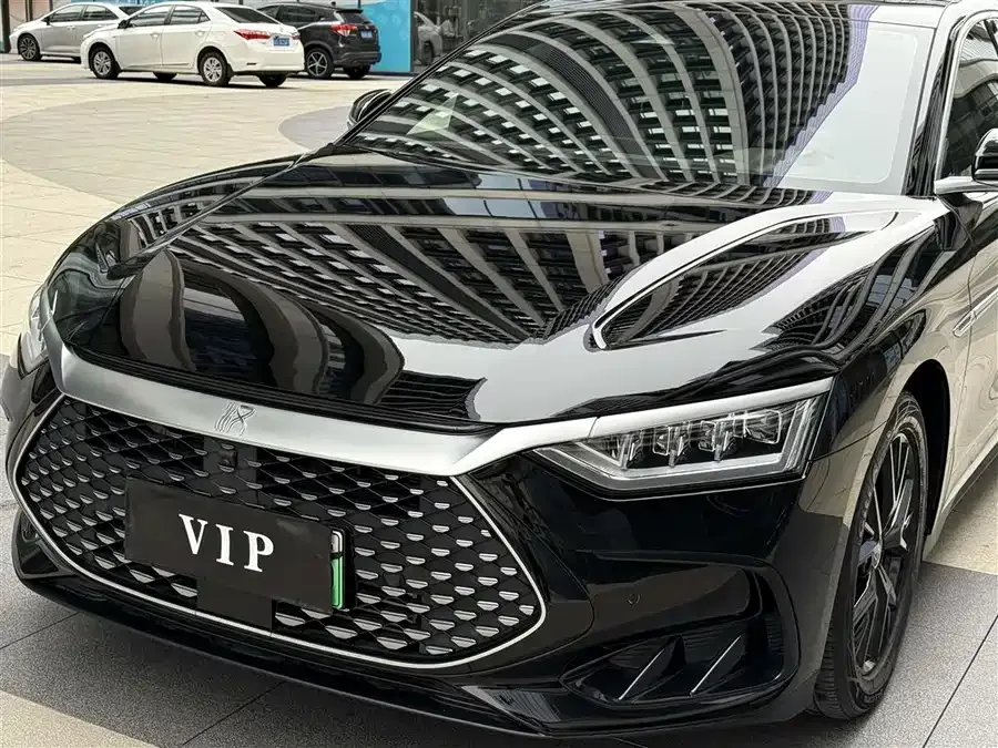 BYD Second-hand Han 2024 DM-i Honor Edition 121KM Premium Edition 2024 — миниатюра 5