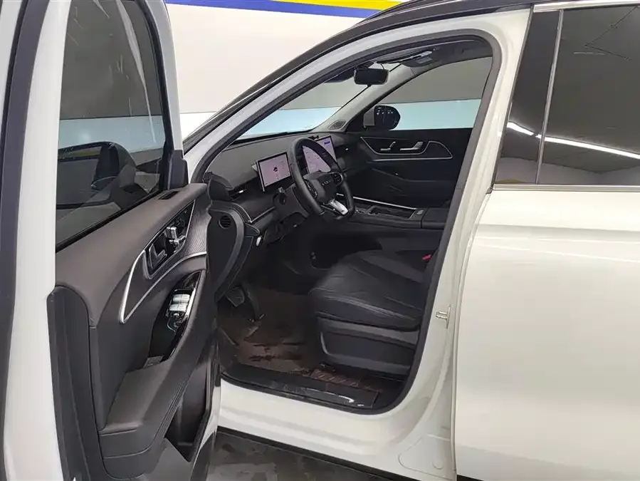 Chery Fengyun T9 Fengyun T9 2024 120mm Long Range Comfort 7-seater LiFePO4 2025 — миниатюра 3