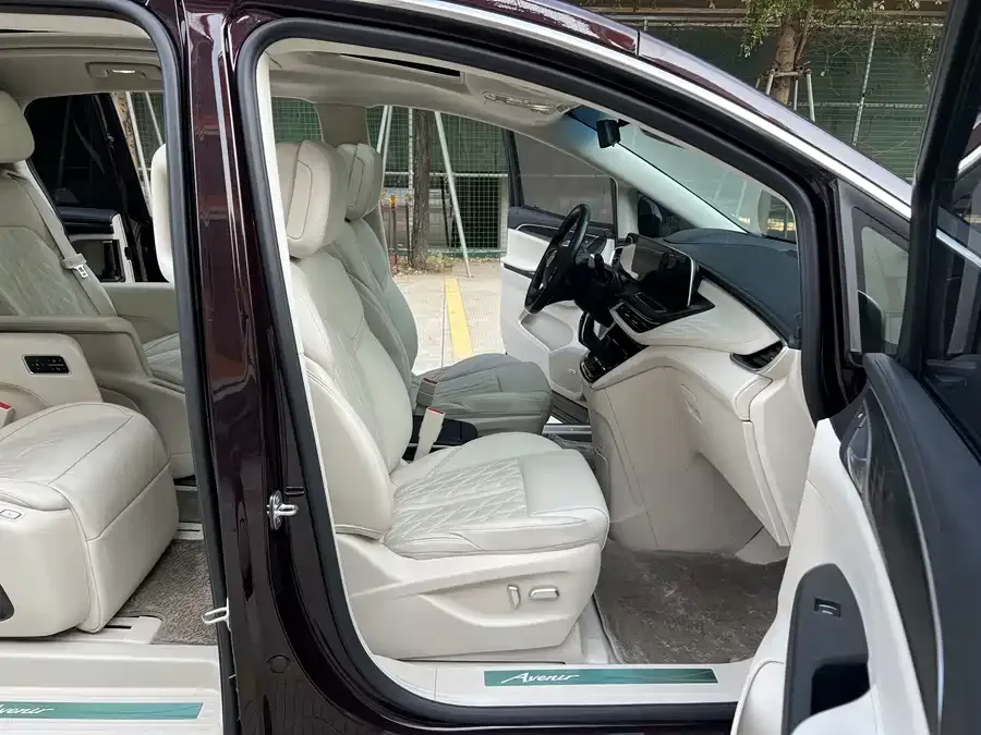 Buick GL8 2022 Avenir Six-seat Xianli Edition 2022 — миниатюра 3