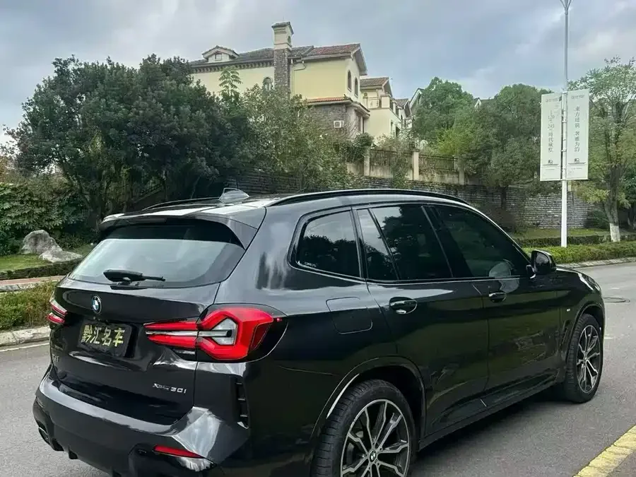 BMW X3 2022 xDrive25i M Sport Package 2023 — миниатюра 4
