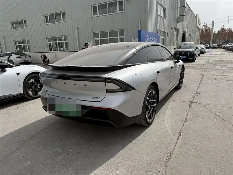 XPeng P7+ Xiaopeng P7+ 2024 Ultra-Long Range Max 2025 — миниатюра 4