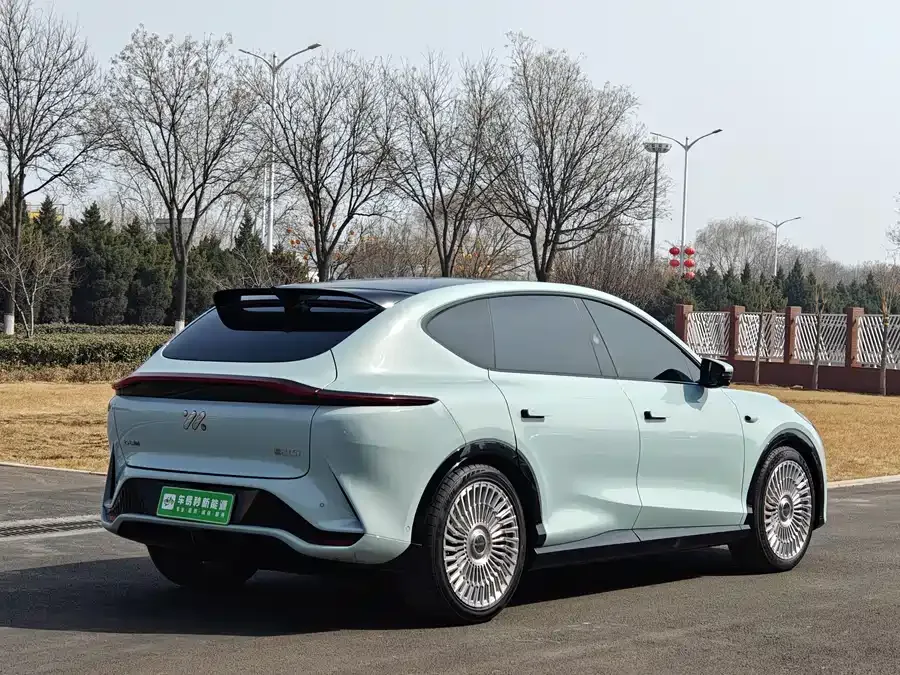 IM Motors IM LS7 Zhiji LS7 2023 90kWh Elite rear-wheel drive version 2023 — миниатюра 4